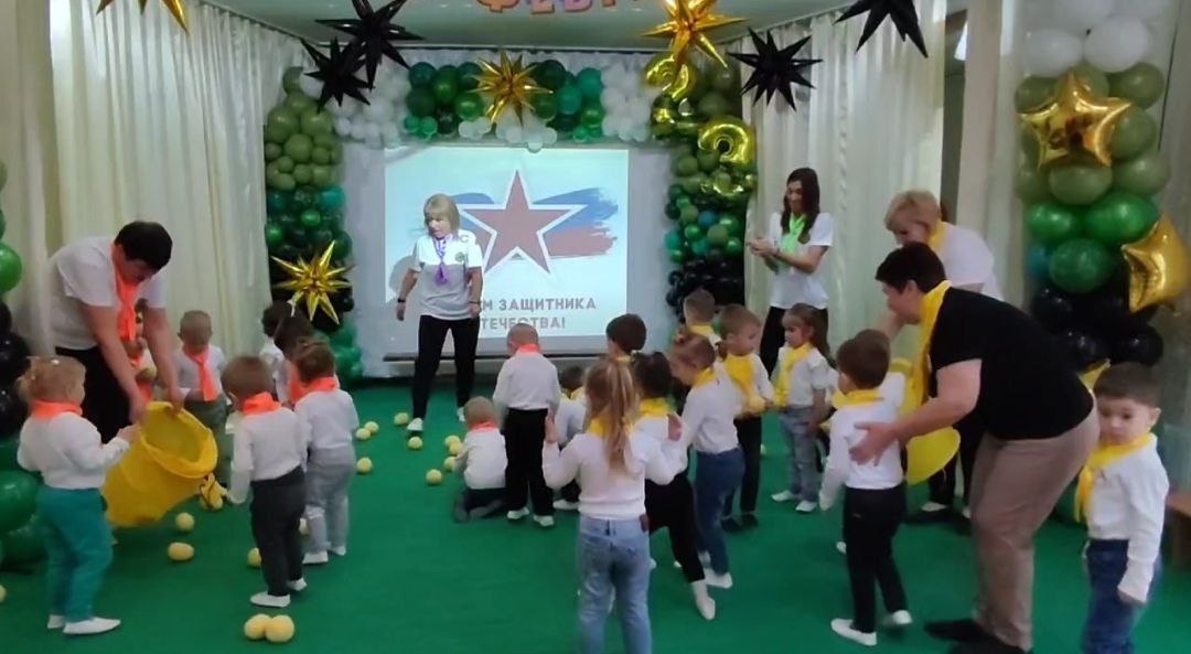 В Акимовском детском саду &quot;Тополек&quot;  прошел праздник посвященный Дню защитника Отечества.