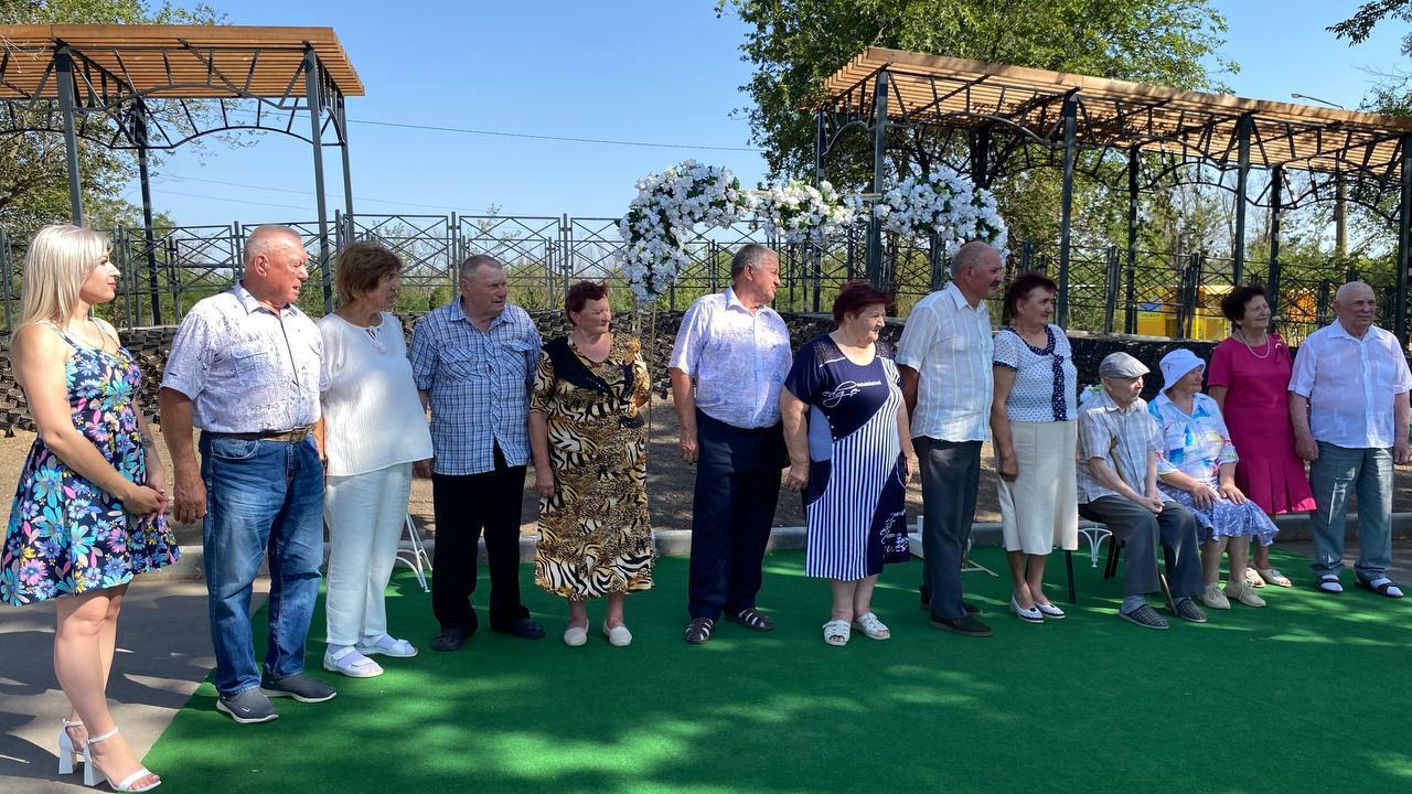 «Все начинается с семьи!».