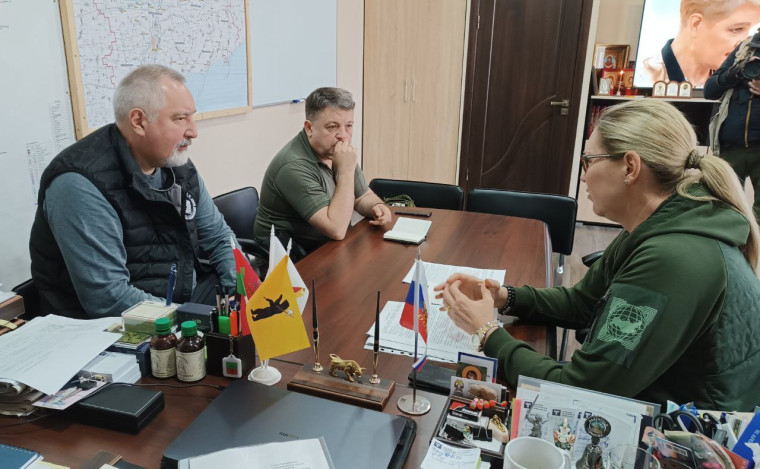 Сенатор Дмитрий Рогозин с рабочим визитом — в Акимовском муниципальном округе.
